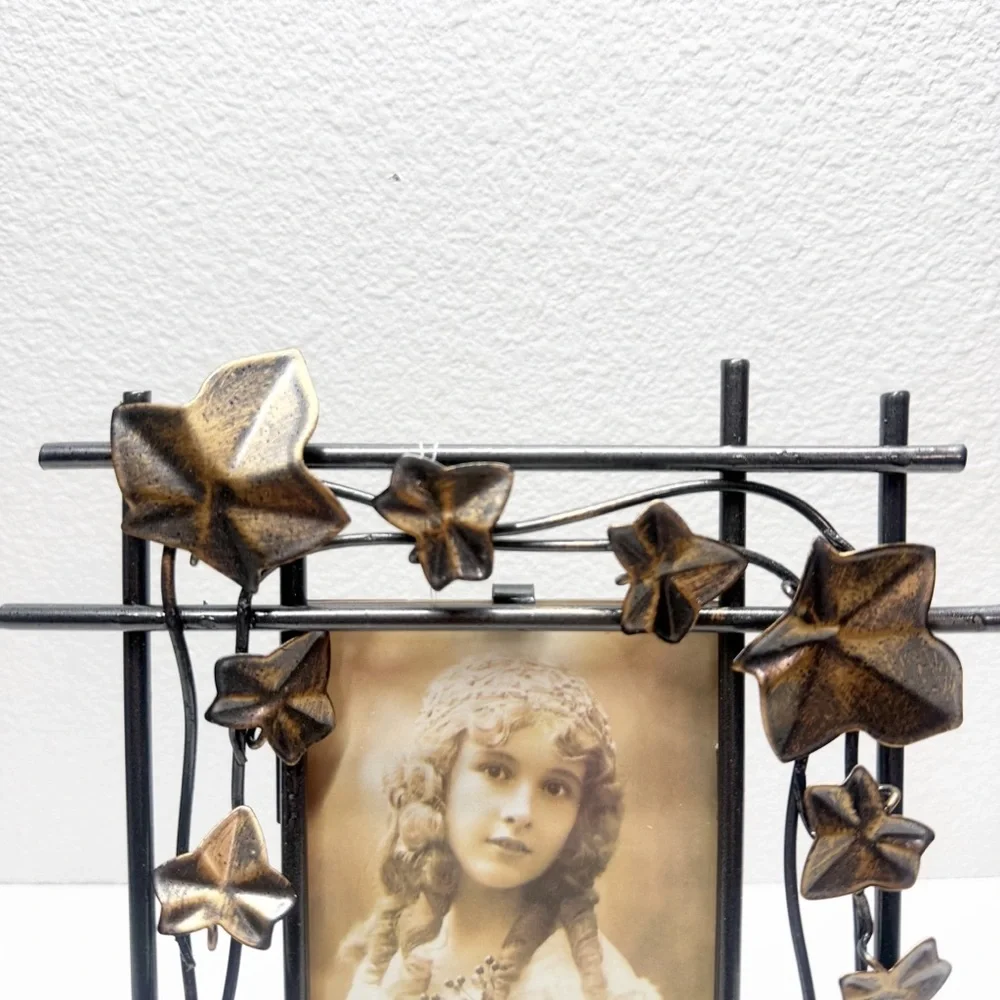NEW Vintage 90s Y2K Hermitage Pottery Ivy Metal Frame